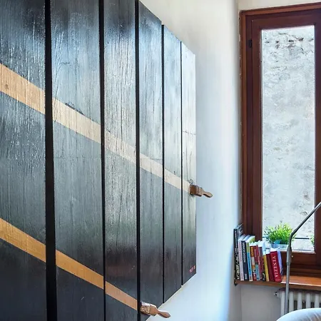 Acquarello - Like At Home In Heart Of Venice-2